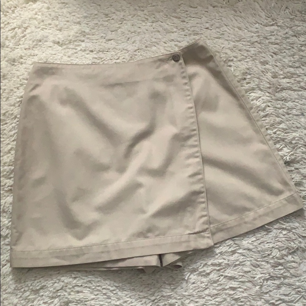 VINTAGE 90s Tan Skort